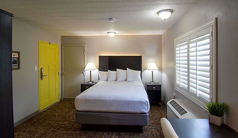 Americana Modern Hotel