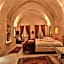 Abu Hayat Cave Suites