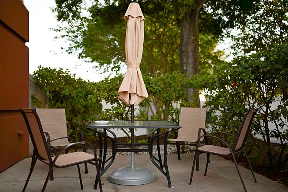 Sonesta Simply Suites Clearwater