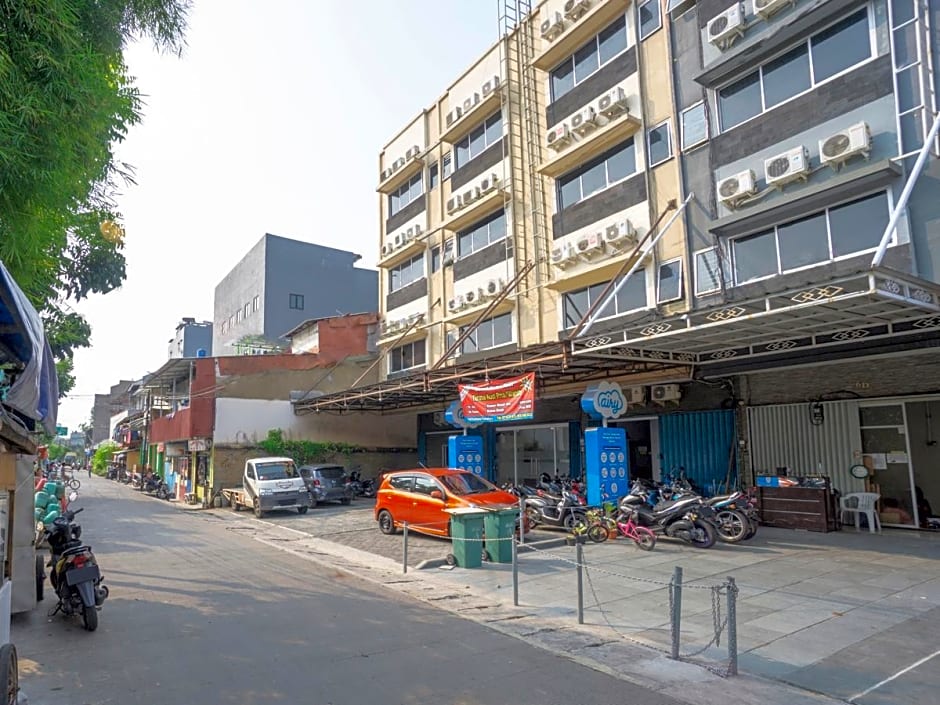 Prosperity Mansion by OYO Rooms – Jakarta, NY