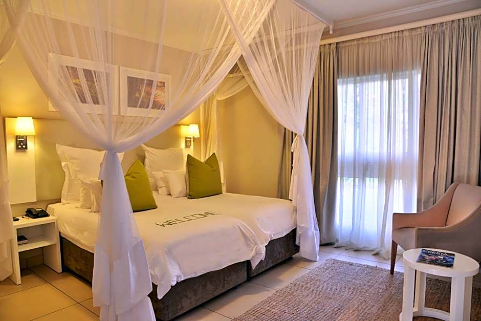 Cresta Sprayview Victoria Falls