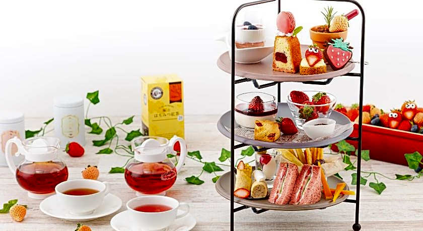 Shin-Osaka Esaka Tokyu REI Hotel