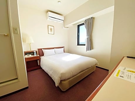 Double Room - Non-Smoking
