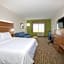 Holiday Inn Express & Suites - Goodland I-70 By IHG