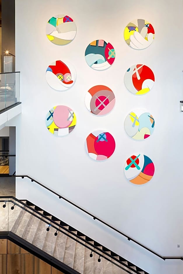 Le Meridien Columbus, The Joseph