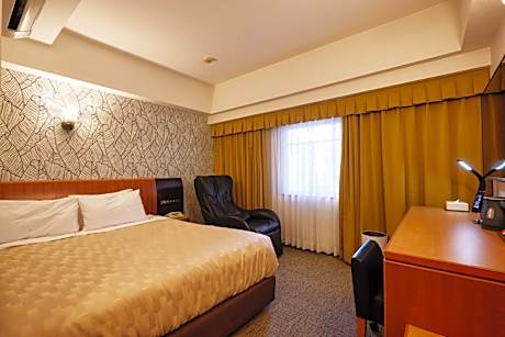 Premium Room with Massage Chair - Non Smoking