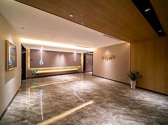Flying Song Hotel(Ningbo Baihe Metro Station Caihong South Road Store)
