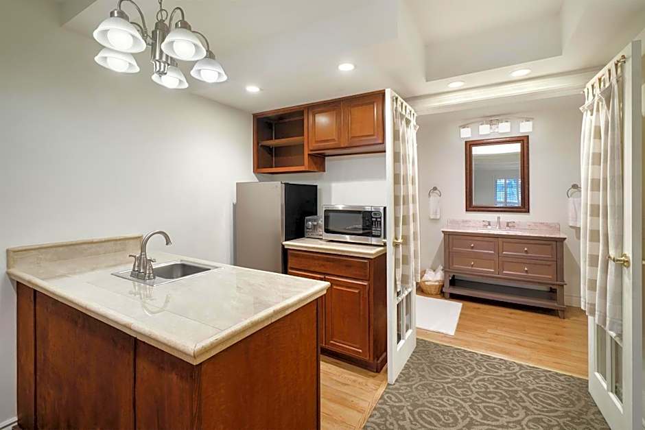 Best Western Country Lane Inn