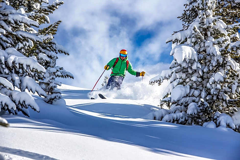 Pintler's Portal Hostel