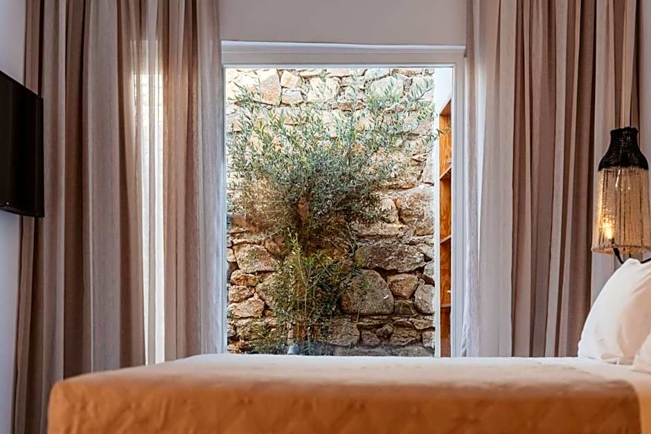Oliving Mykonos Luxury Suites