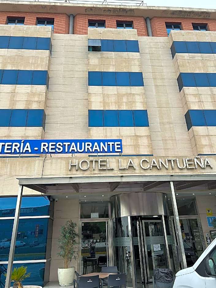 Hotel la Cantueña