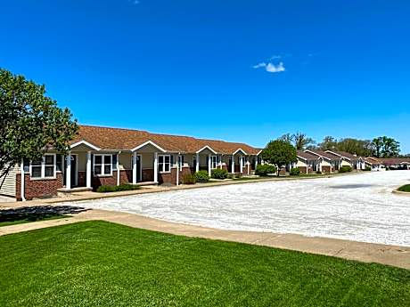 Nauvoo Vacation Condos and Villas