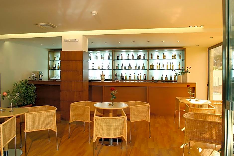 Blue Sea Hotel Alimos