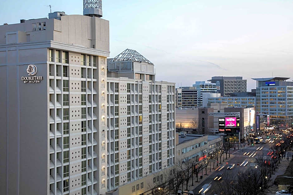 Hotel Silver Spring – Silver Spring, MD