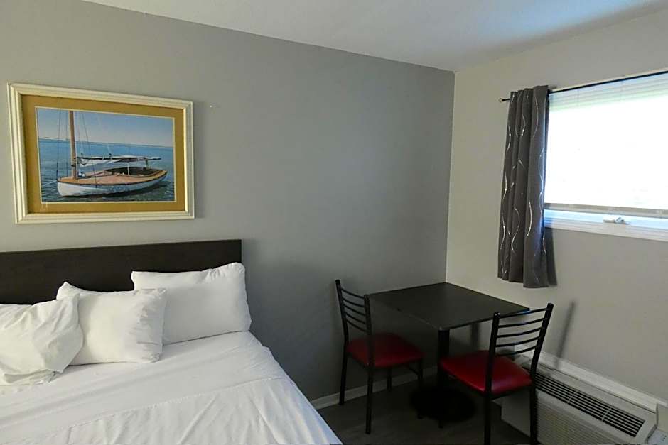 Aquastar Inn