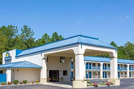 Days Inn by Wyndham Picayune