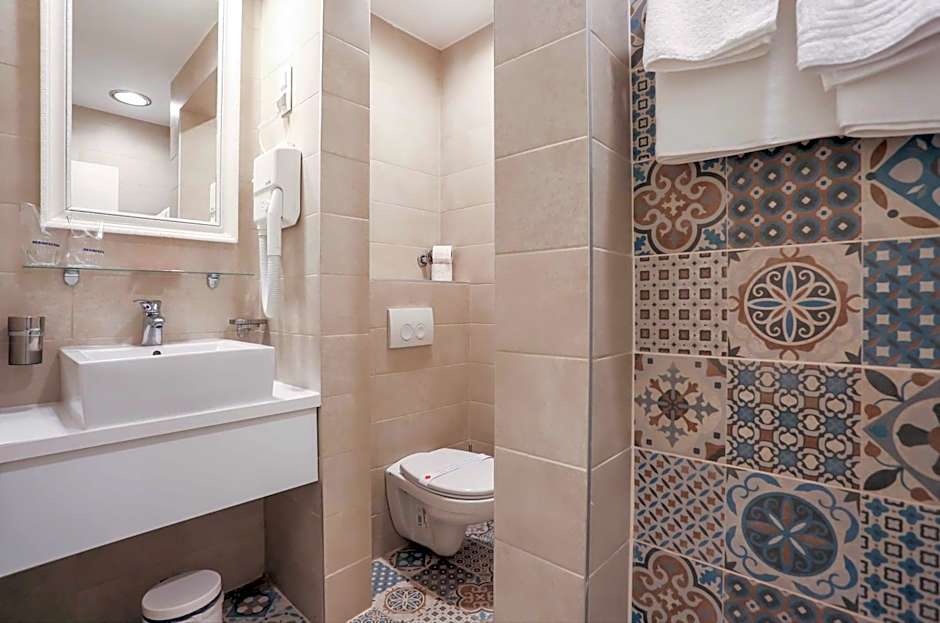 Hotel Divan