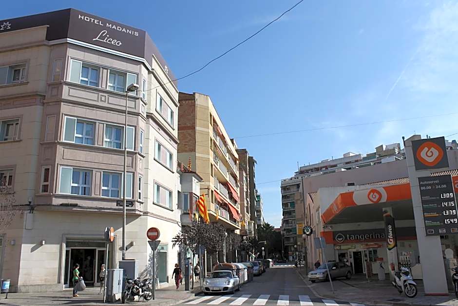 Hotel Madanis Liceo