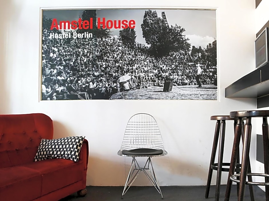 Amstel House Hostel