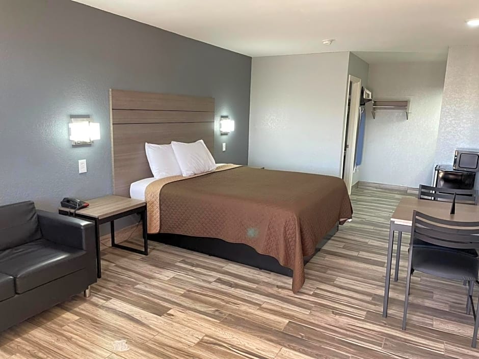 Americas Best Value Inn Buda
