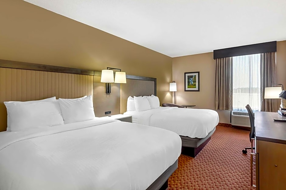 Best Western Plus Kendall Hotel & Suites