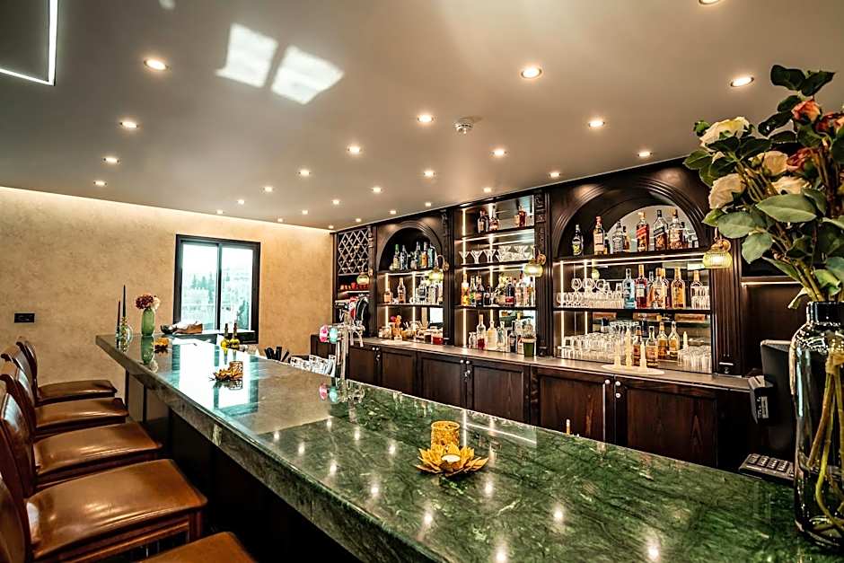 Jerusalem Gate Hotel