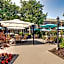 Holiday Inn Westbury-Long Island By IHG