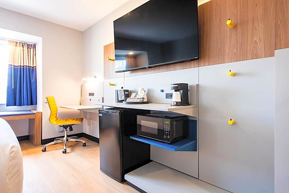 Microtel Inn & Suites by Wyndham London
