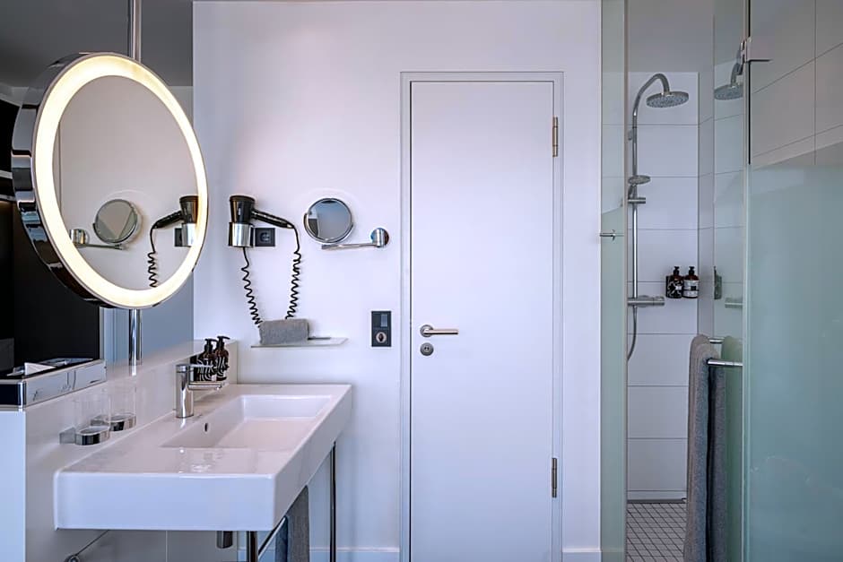 INNSiDE Düsseldorf Hafen