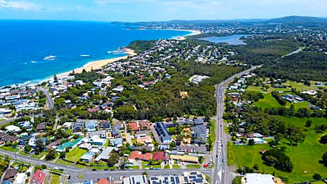 The Quarters Forresters Beach