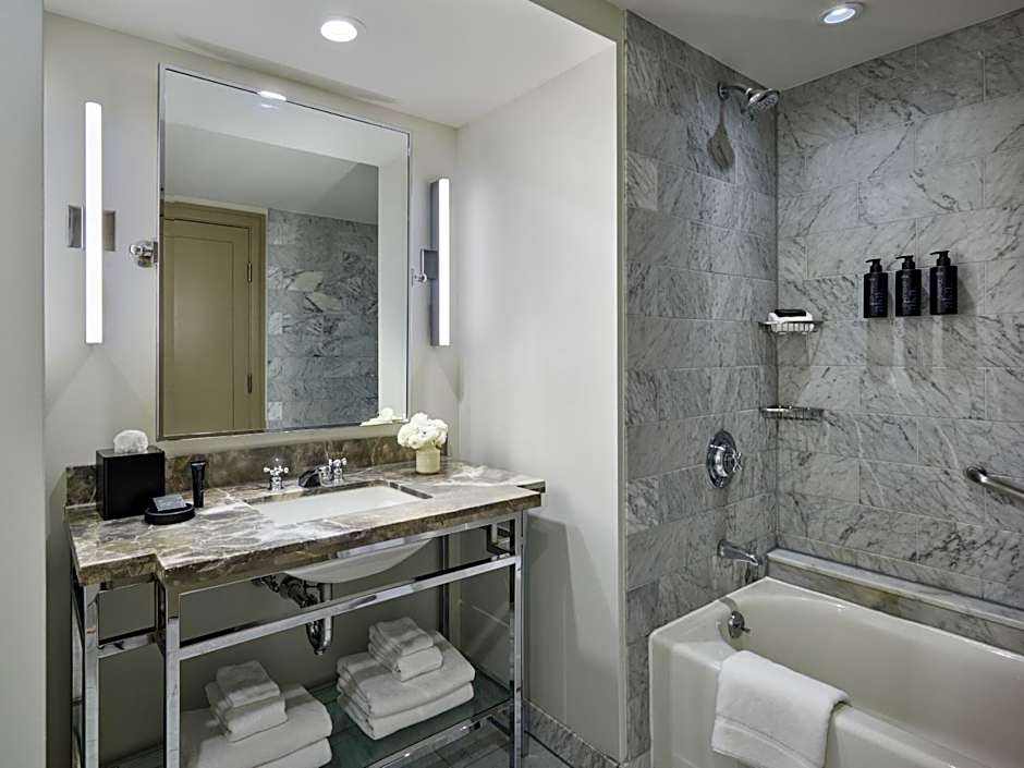 Hotel AKA Boston Common