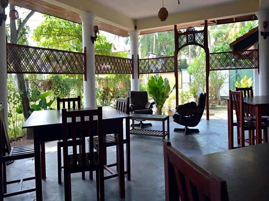 Hikkaduwa Blue Ocean Hotel