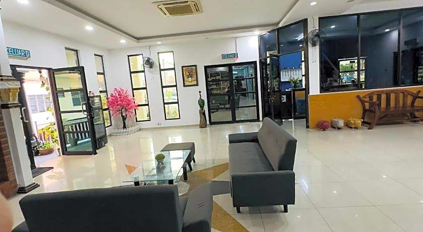 MAXWELL INN LUXURY HOTEL