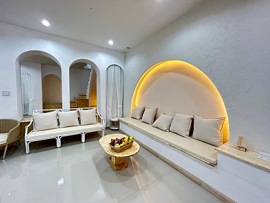 มินิมอลโฮลเทล