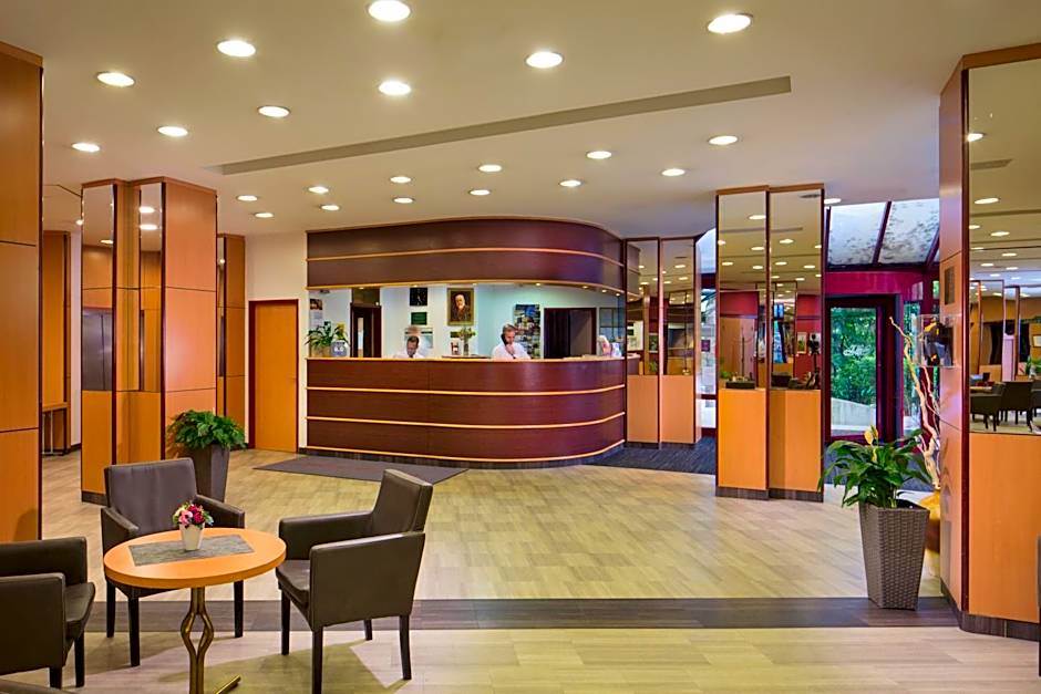 Benczur Hotel