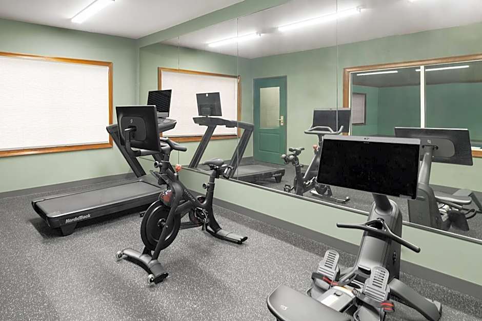 Wingate by Wyndham Mansfield OH