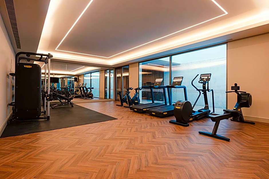 Legacy Hotel Cascais, Curio Collection by Hilton