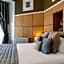 Royal Hotel