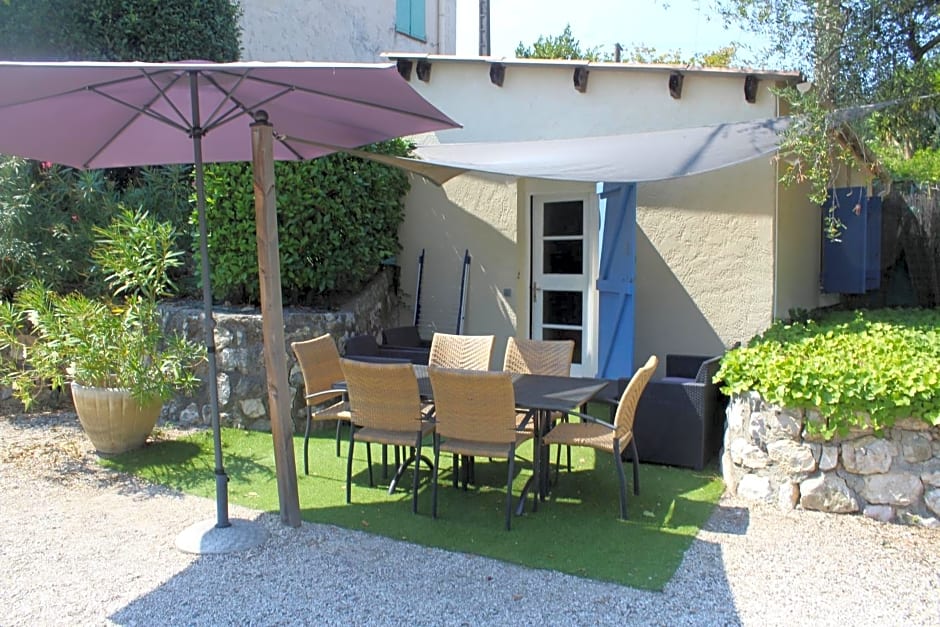Hotel Cayrons Vence & St Paul de Vence
