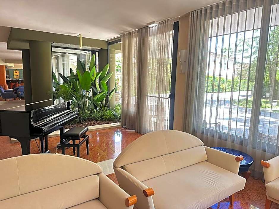 Termeterna - Longevity Spring Resort