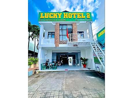 Lucky Hotel 2