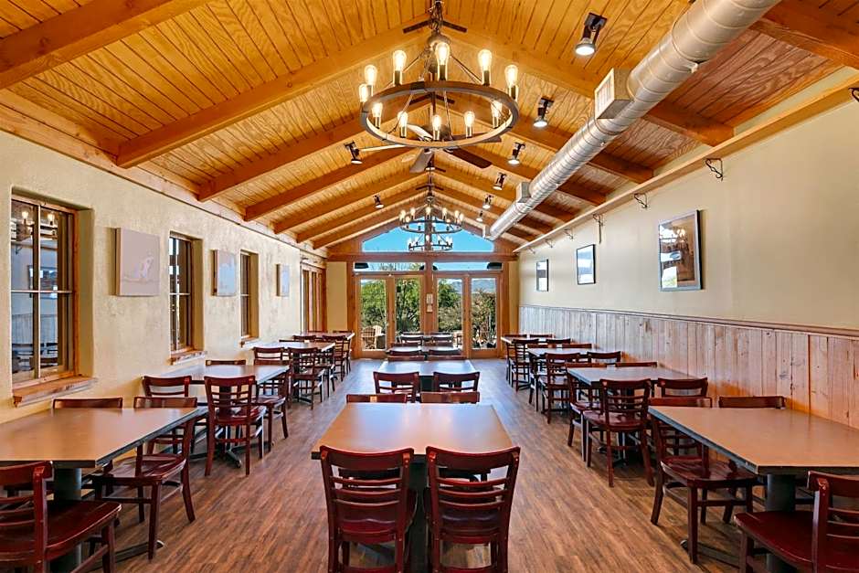 Tombstone Lookout Lodge, SureStay Collection by Best Western