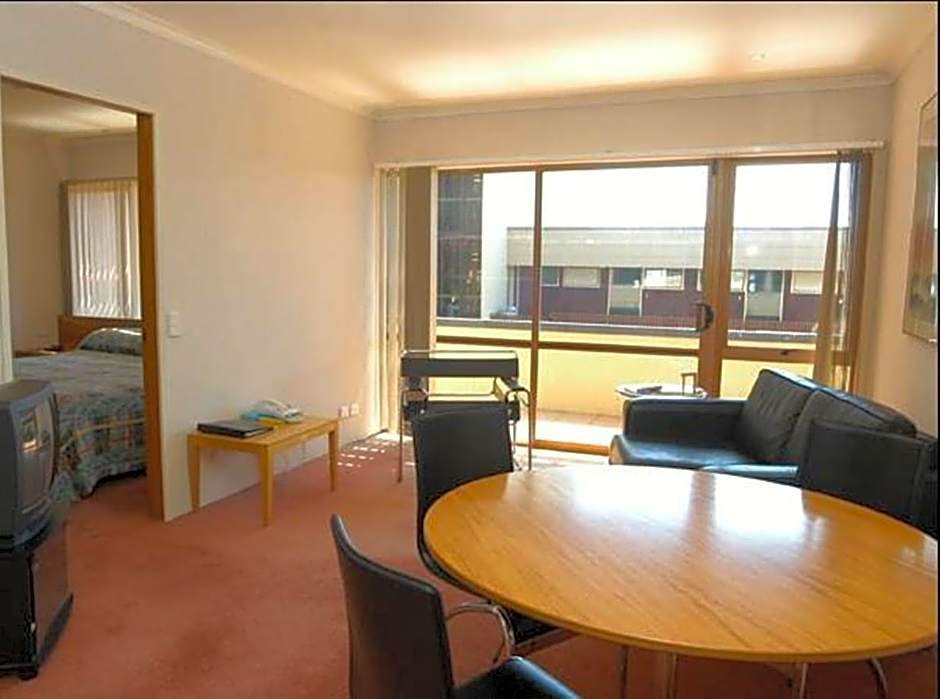 Auto Lodge Motor Inn