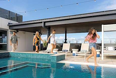 Holiday Inn & Suites Sunshine Coast by IHG