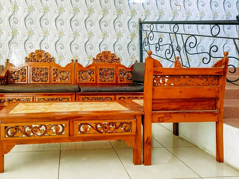 Artcho Residence near Pantai Bentar Probolinggo