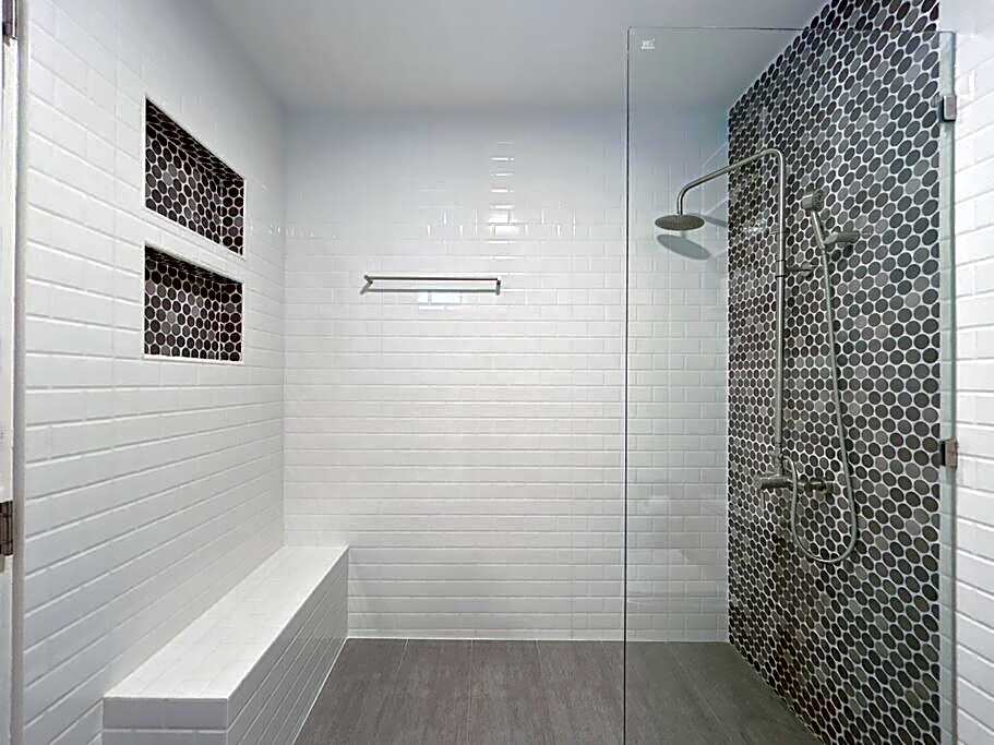 Seaview 2 bed in the heart of Hua Hin - BP2