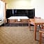 Holiday Inn Express Hotel & Suites Zapata By IHG