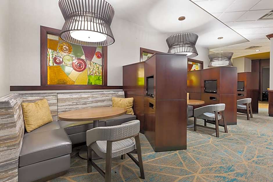 Courtyard by Marriott Omaha La Vista