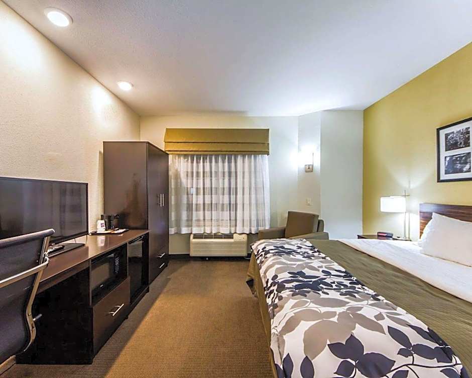 Sleep Inn & Suites