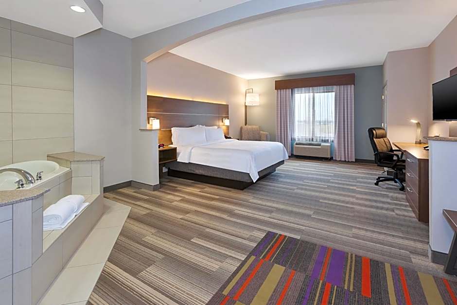 Holiday Inn Express Hotel & Suites Warminster-Horsham By IHG